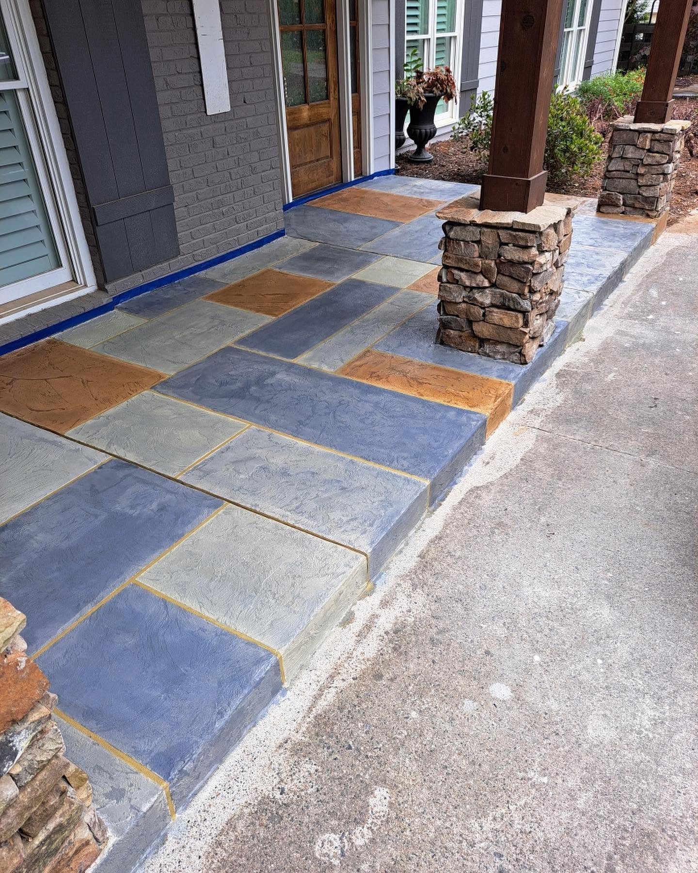 Decorative stained concrete patio